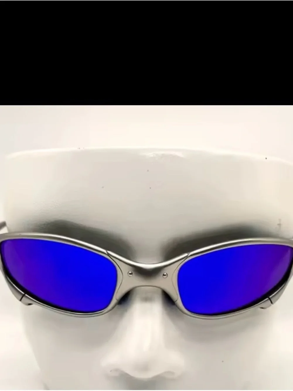 Silver Frame Blue Mirror Lens Sports Sunglasses